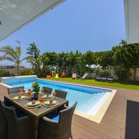 Picture Renting Your 5 Star Villa With Beautiful Private Pool, Larnaca Villa 1397 *
