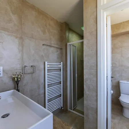 别墅 Picture Renting Your 5 Star Villa With Beautiful Private Pool, Larnaca Villa 1397